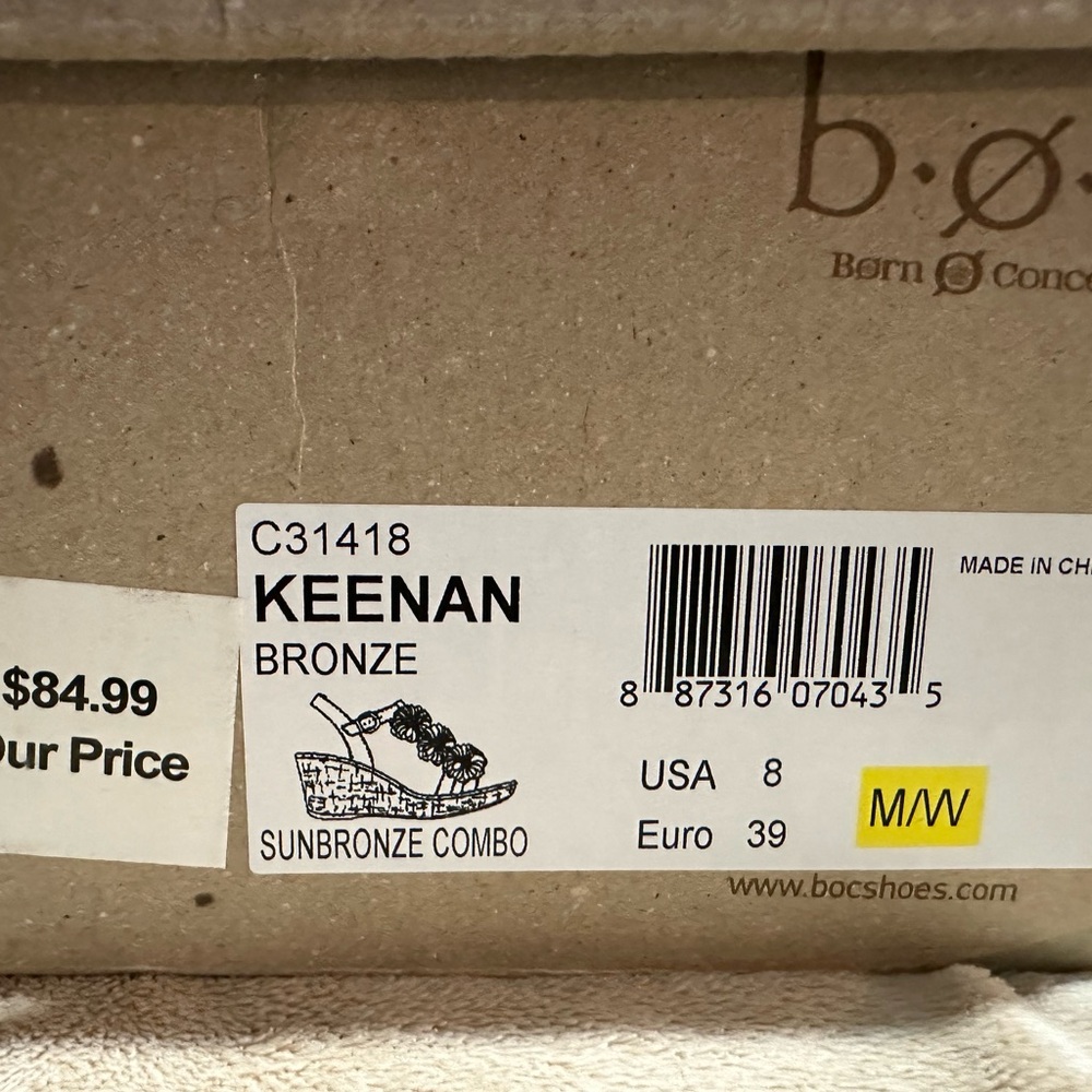 Born Bronze sandals brand new never worn. Size 8.5.